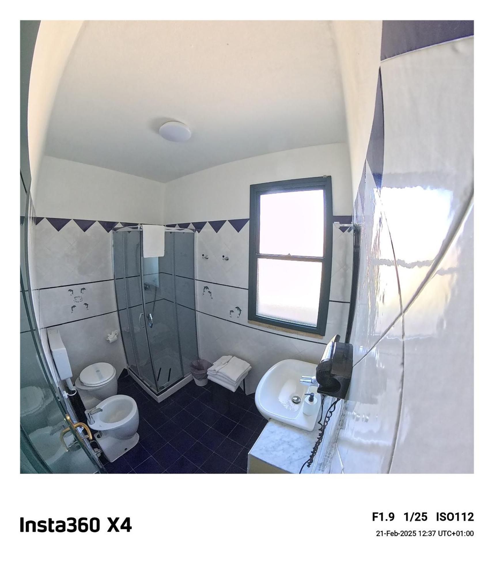 La Rosa App Apartment Livorno Bagian luar foto
