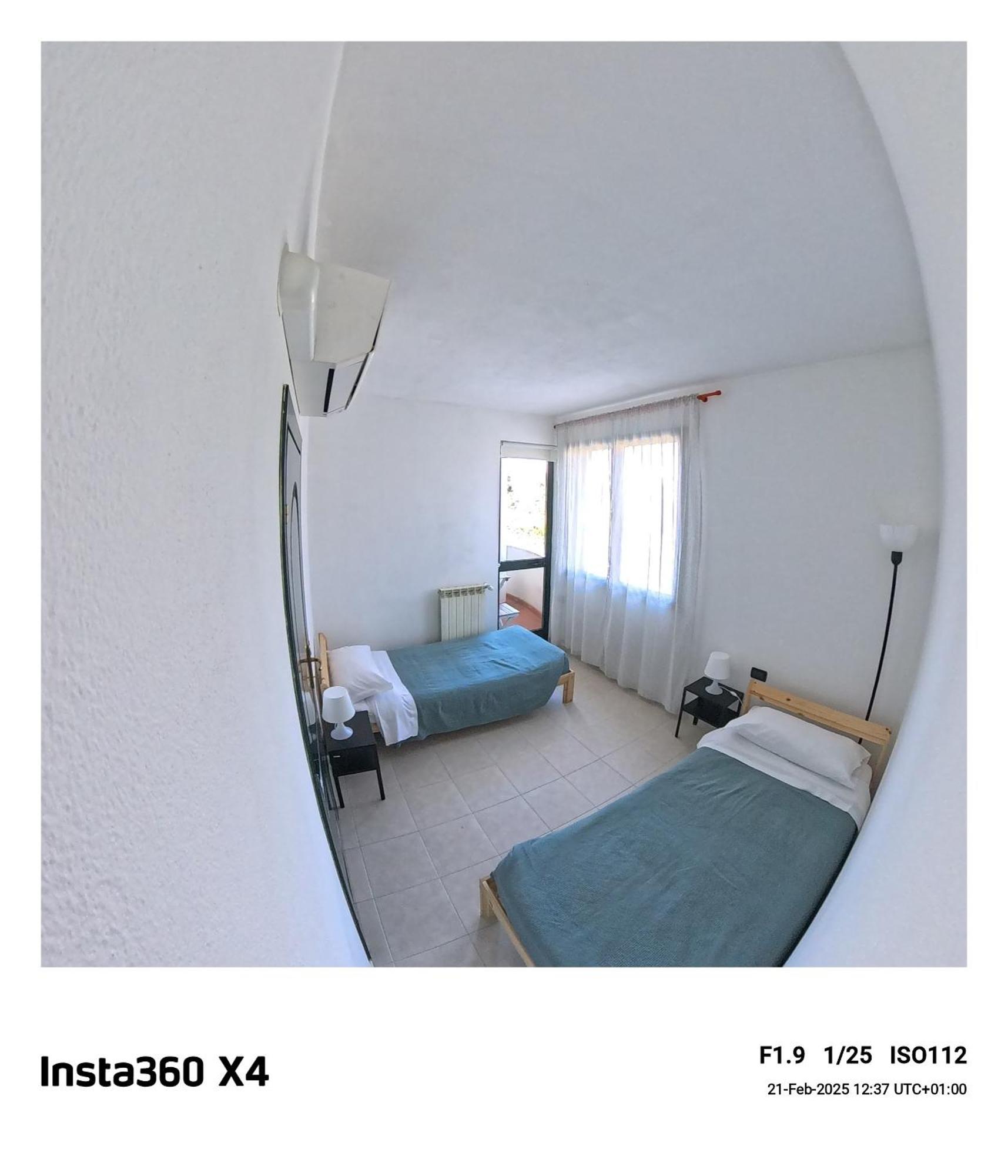 La Rosa App Apartment Livorno Bagian luar foto